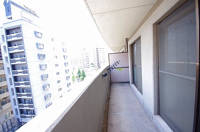 オールセインツ  ベランダ