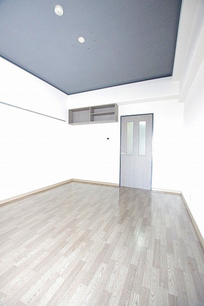 ロイヤルマキシム  ベッドルーム