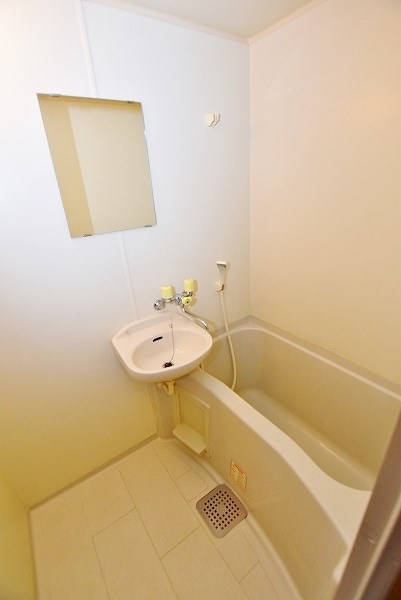 アベニュー扇 風呂画像