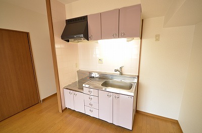 オールセインツ  キッチン