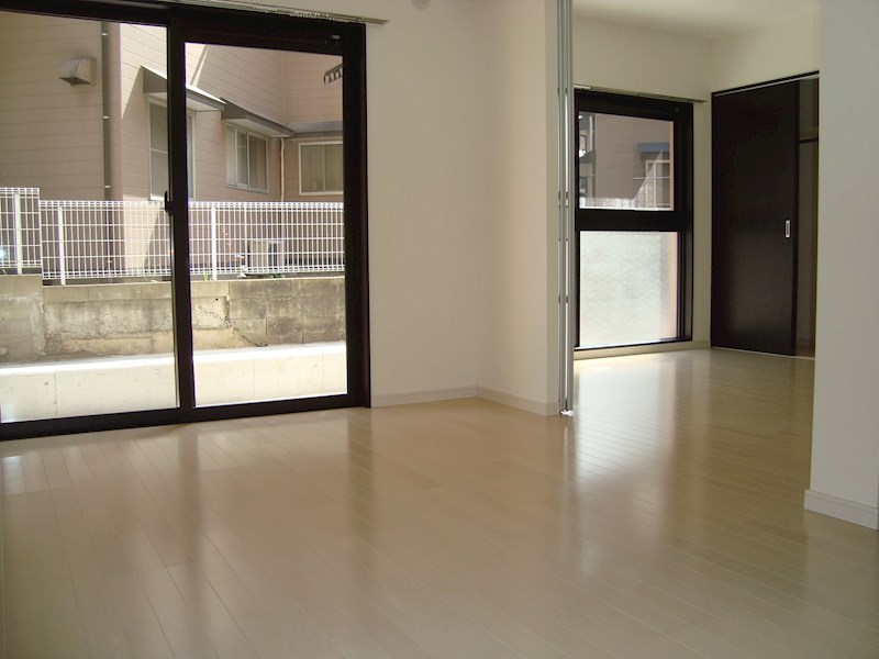 高峰ポロニア  リビング