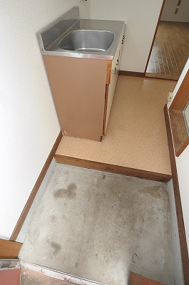 ヤングハイツ８  玄関