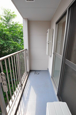 サンフローラ三郎丸　  ベランダ