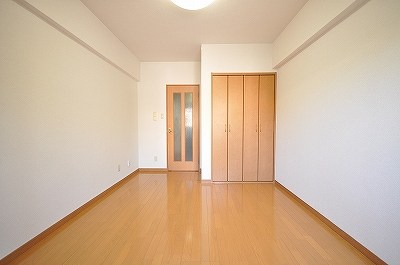 吉野町ワンルームマンション ベッドルーム