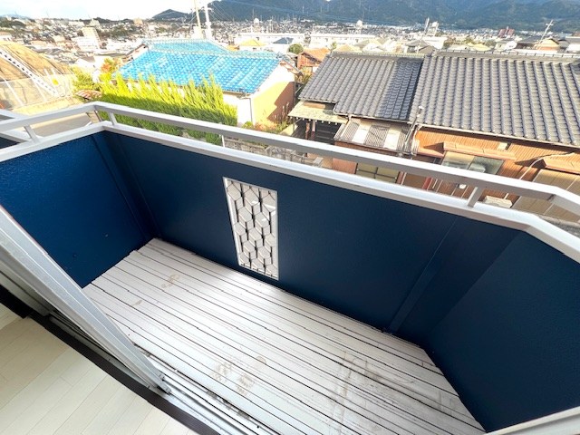 フォーヴル春日台  ベランダ