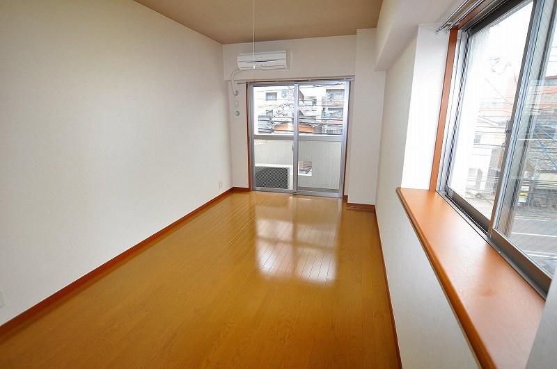 プチシャンティ   ベッドルーム