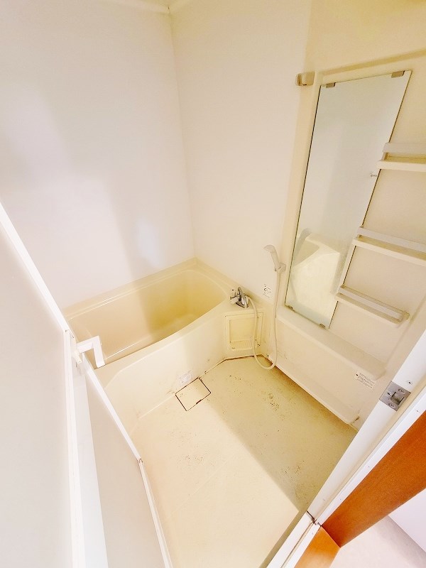 ベルベデール大門  風呂画像