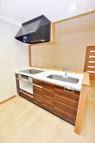 ロイヤルノースナイン キッチン