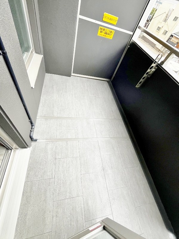 プレジデンス　ざ　三萩野 ベランダ