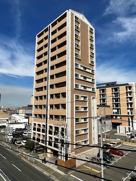 サンシャインキャナル小倉  703号室 外観