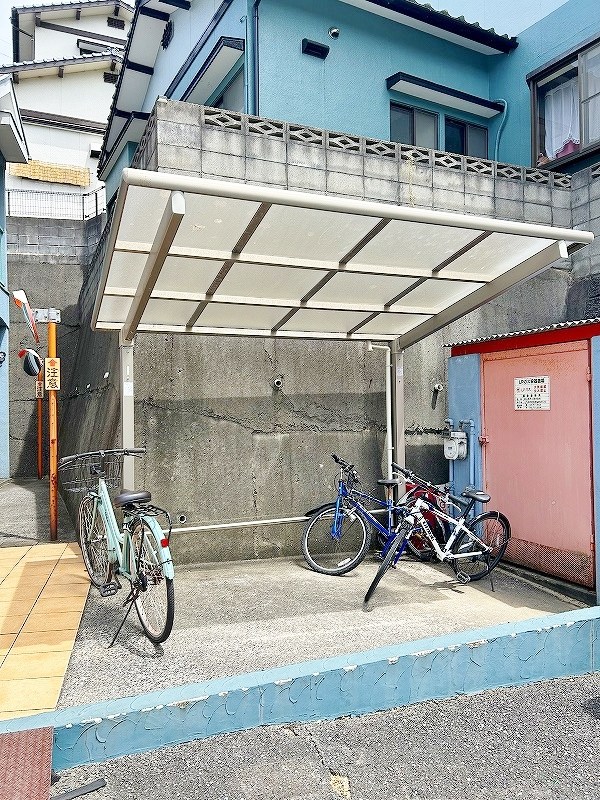 アヴィニール石田   その他外観1