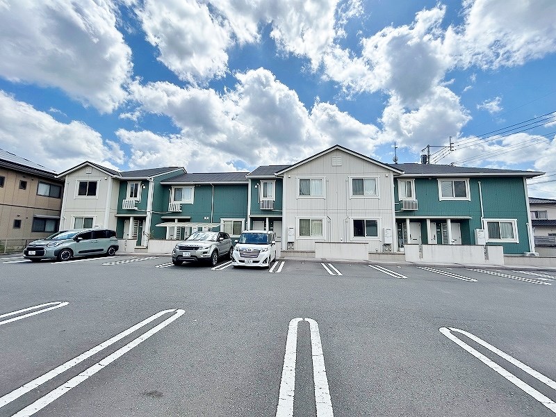 リーヴァ・ヴィラ　リーヴァ 203号室 外観