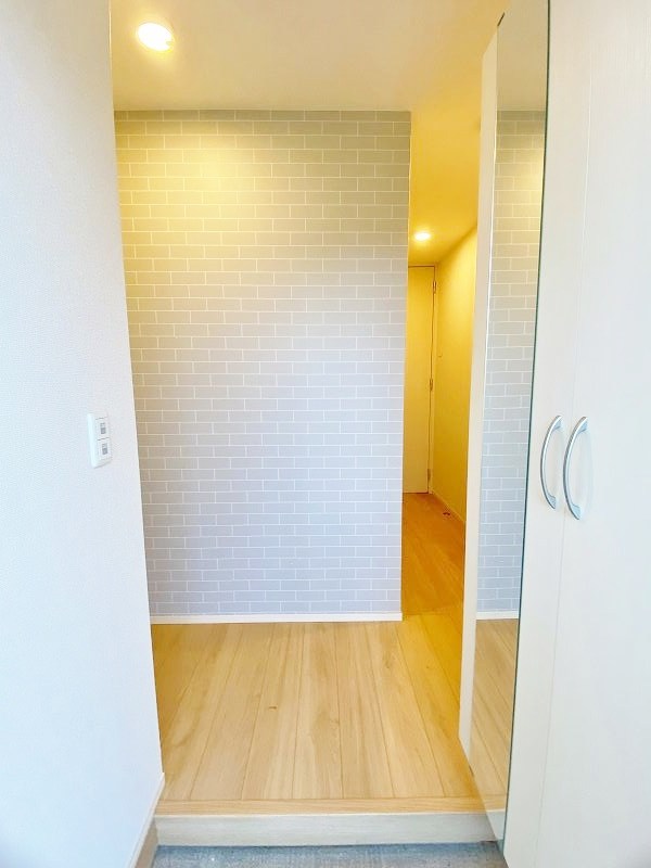 paisible　palais(ペイスブル　パレ) 玄関