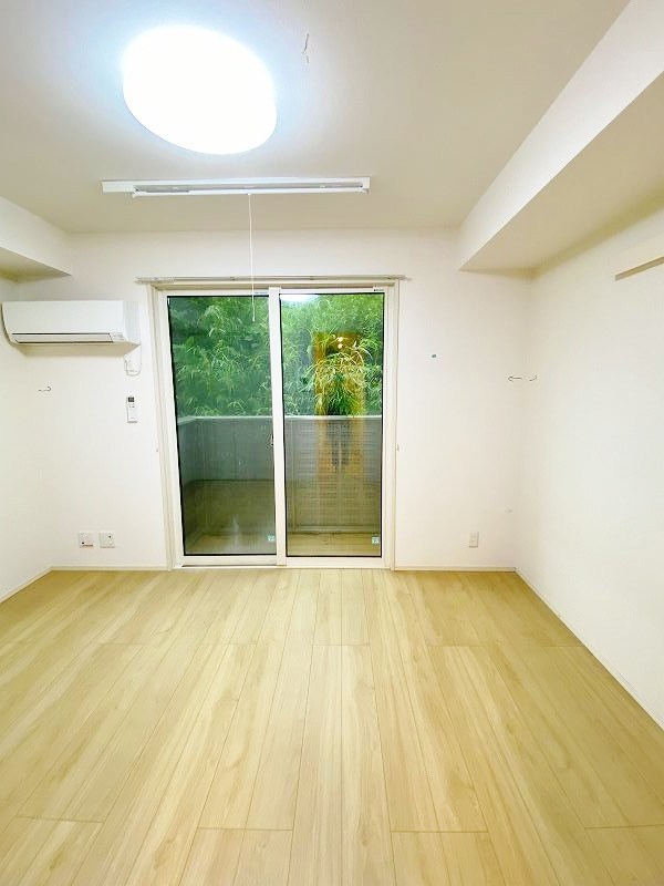 paisible　palais(ペイスブル　パレ) その他30