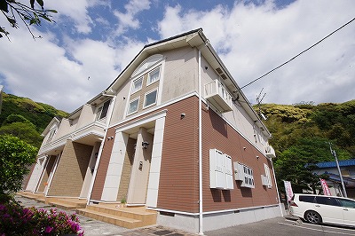 カレントハウス   202号室 外観