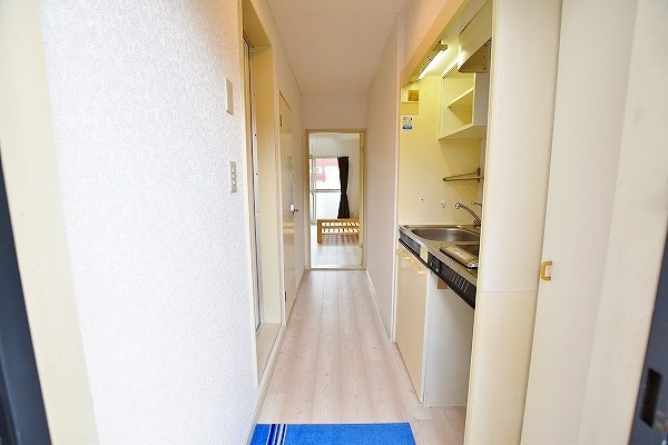 スリム志井駅前    玄関