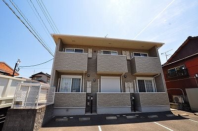 ラディエ足原 203号室 外観