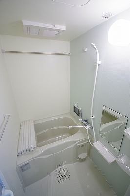 コンフォルト城野駅前  風呂画像