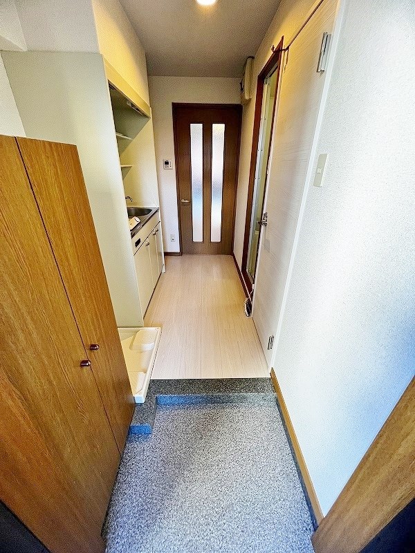 ギャラン中原  玄関