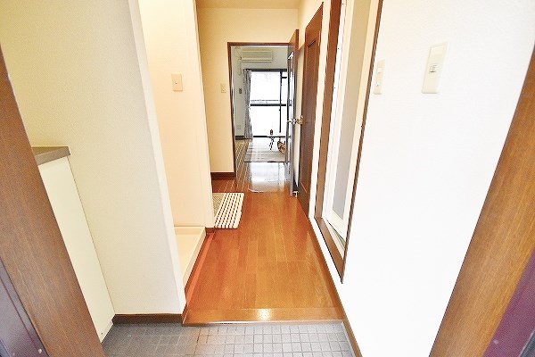 シャルム明石Ⅲ 玄関