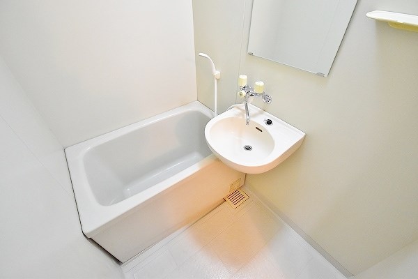 シャルム明石Ⅲ 風呂画像