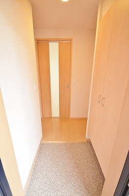 シャーメゾングランドソレイユ門司 玄関