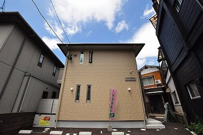 プランドール宇佐町  202号室 外観