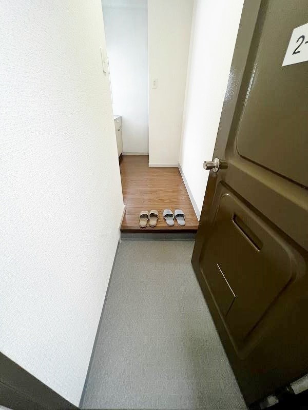 ルナソル片野  玄関