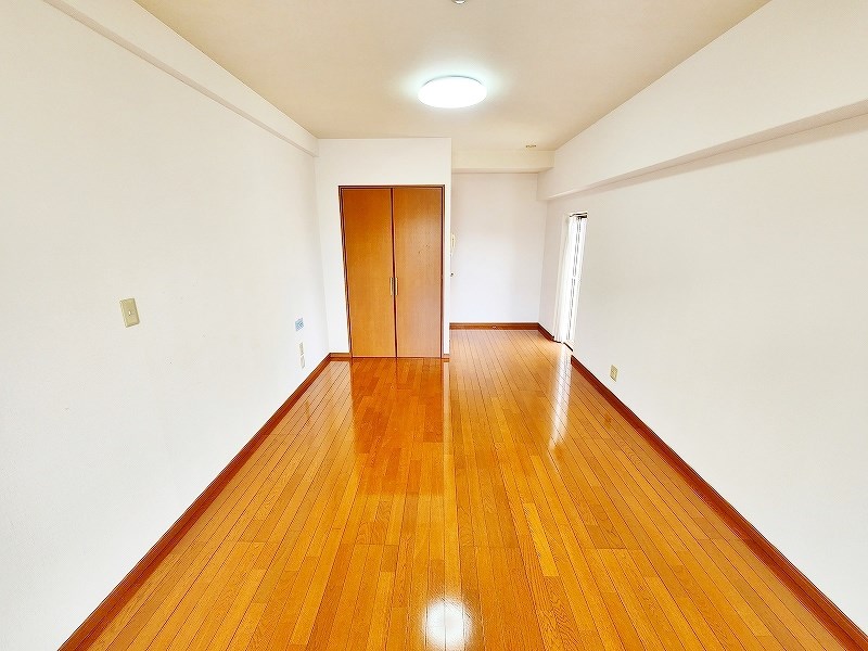 カーザミア  その他24