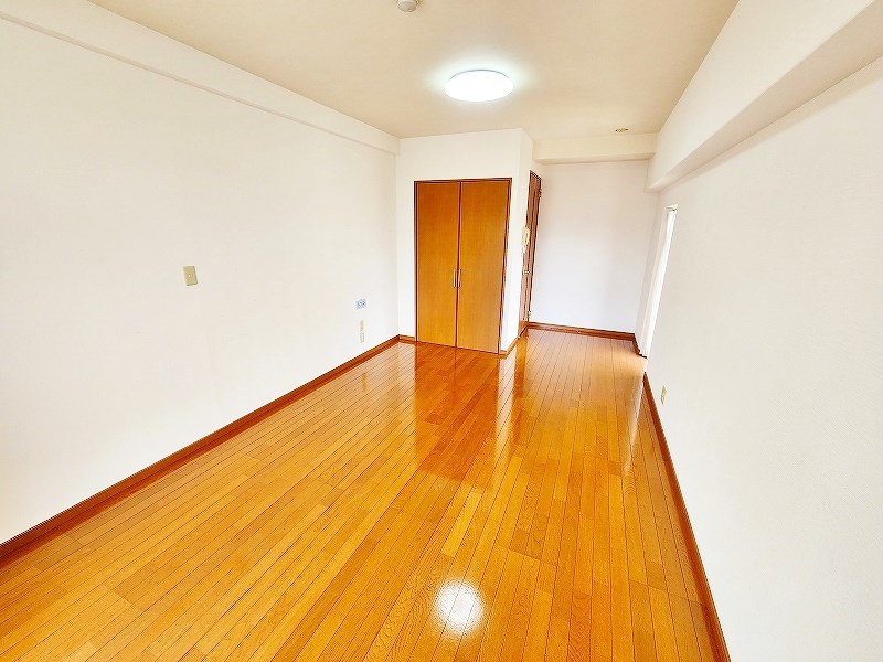 カーザミア  その他25