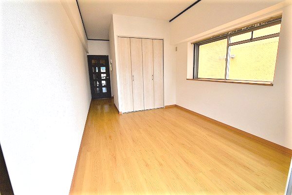 シェリール片野通り リビング