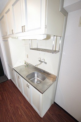 ロイヤル葉山    キッチン