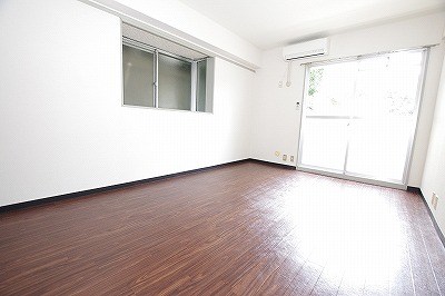 ロイヤル葉山    ベッドルーム