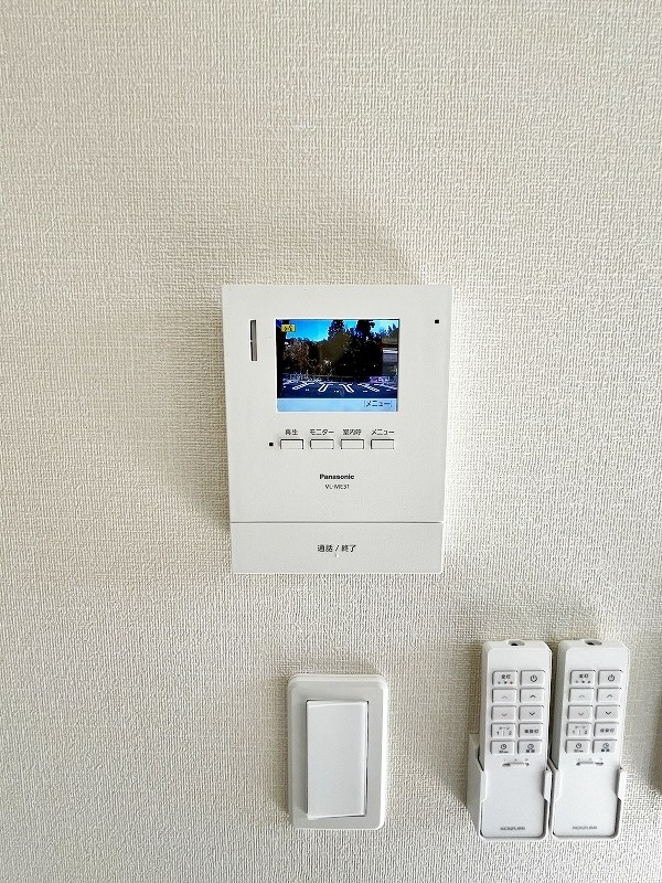 プランドール　リサ  その他3