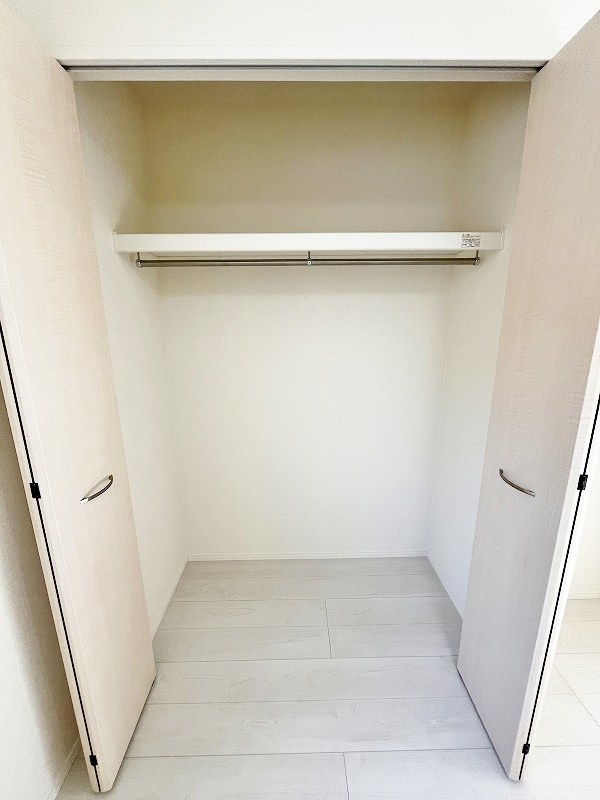 プランドール　リサ  その他4