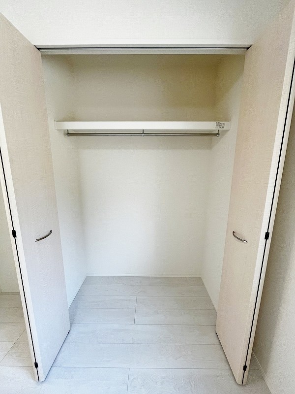 プランドール　リサ  その他4