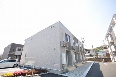 Ｊ・サクレ葛原Ⅱ 205号室 外観