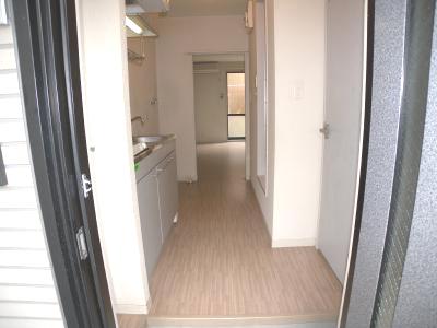 ＶＩＶＲＥ天神(ヴィーブル天神) 玄関