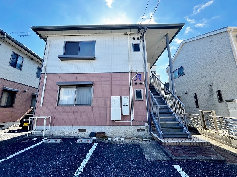 シャーメゾン中曽根　Ａ棟  101号室 外観