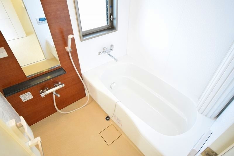 ニューガイア四季彩の丘　Ｃ棟  風呂画像