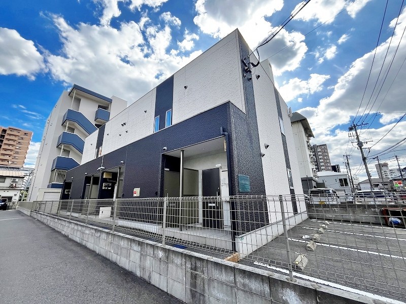 ロデスマン香春口 102号室 外観