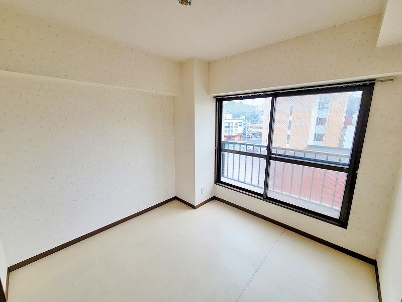 メゾン山縣 ベッドルーム