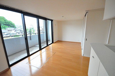 ルネス到津の森  リビング