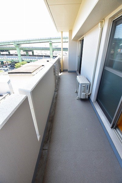 フローラ菜園場 ベランダ