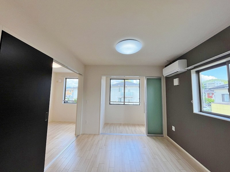 ブドワール リビング