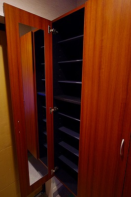 フォーストリングス竪町 玄関