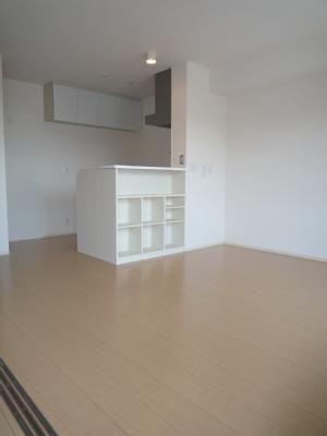 ウィステリア中吉田Ⅲ  その他10