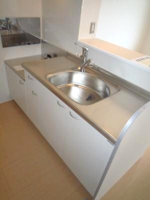 ウィステリア中吉田Ⅲ  キッチン