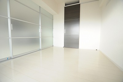 Ｓ－ＦＯＲＴ小倉 ベッドルーム