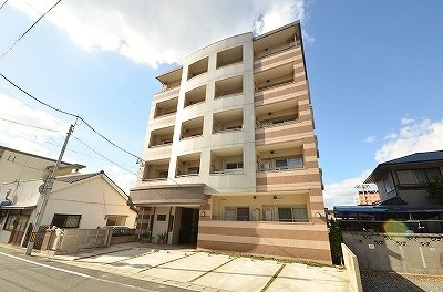 クレール花音 501号室 外観